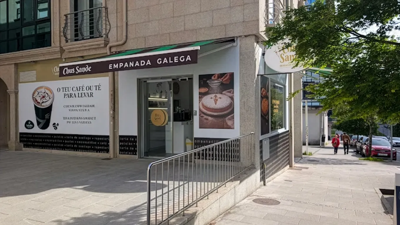 Fachada de tienda Chus Sande en Santiago de Compostela