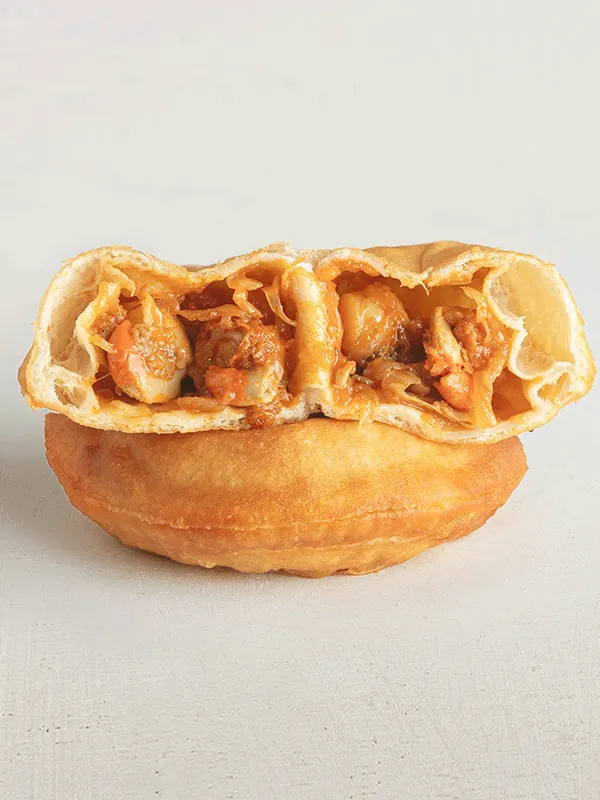 Empanadilla de volandeira, zamburiñas
